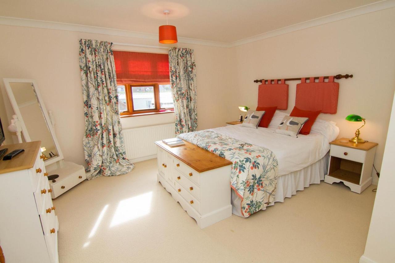 2 Priory Court Villa Thornham  Buitenkant foto